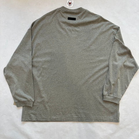 Essentials Longsleeve Tee