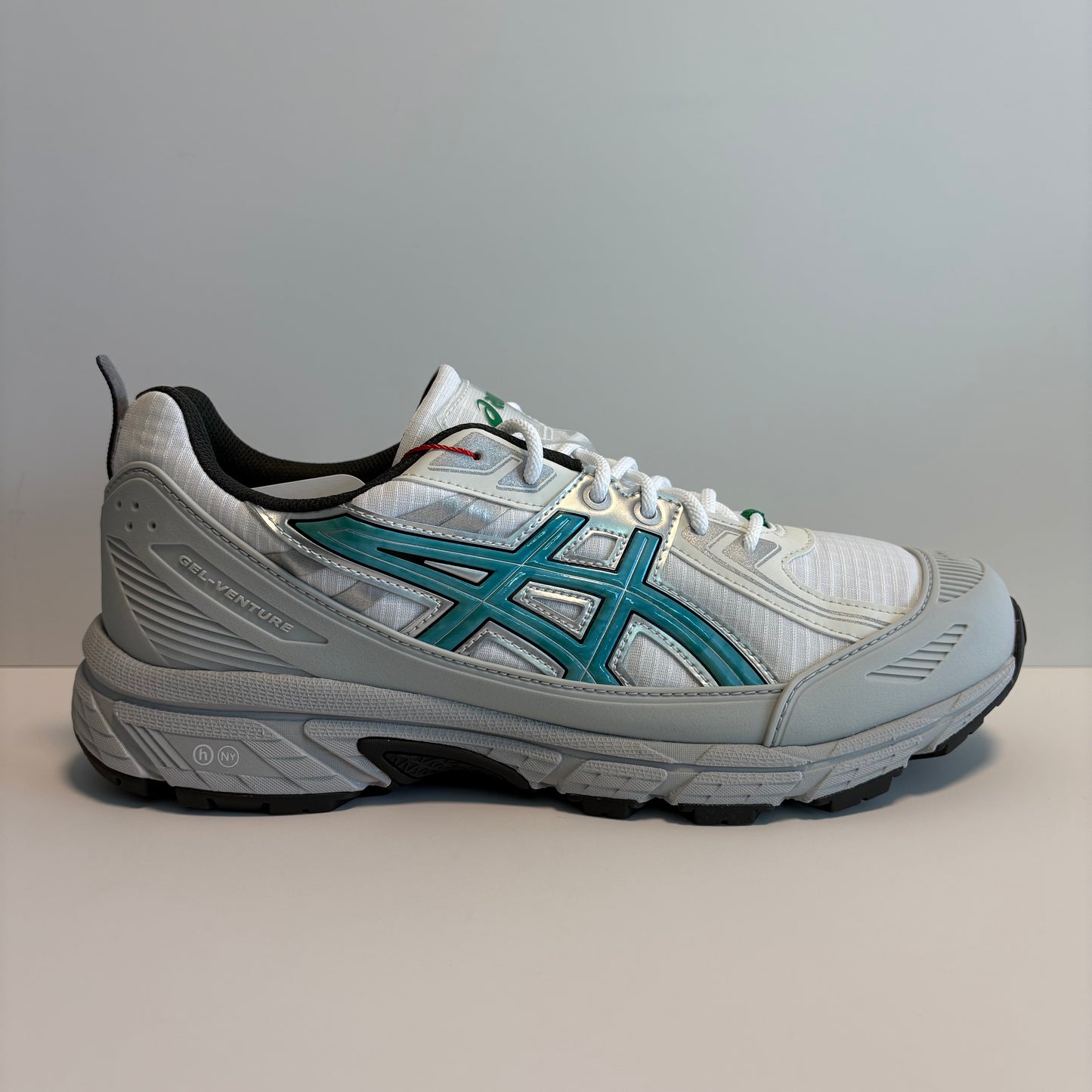 Asics Gel-Venture Hidden