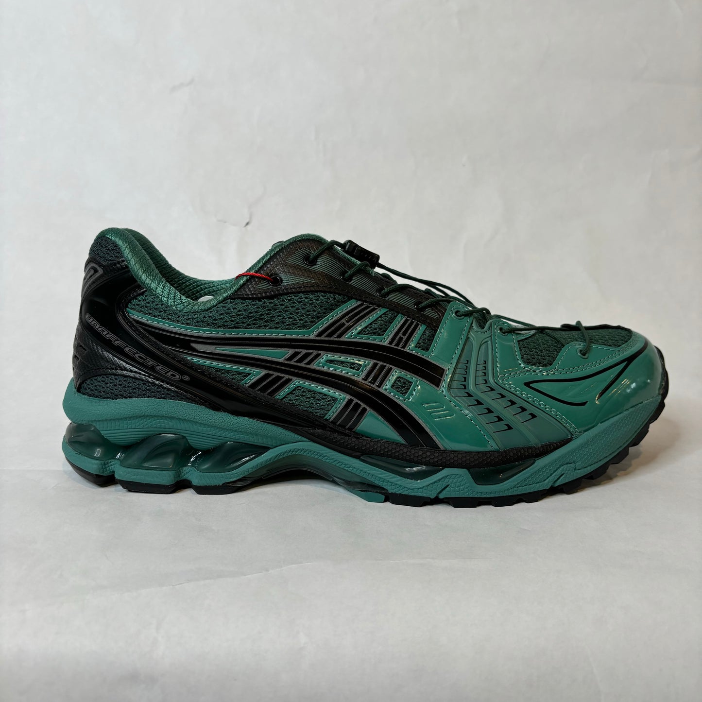 Asics Unaffected Gel-Kayano 14