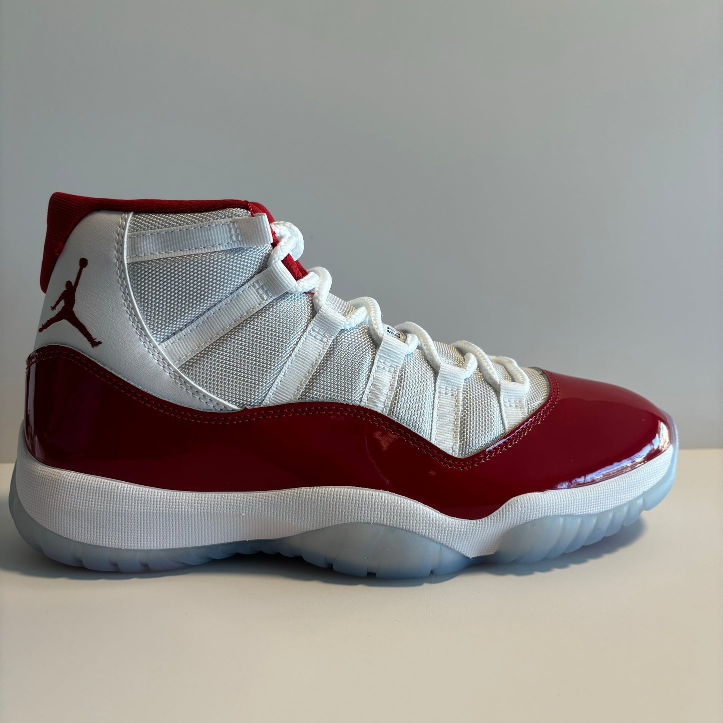 Jordan 11 Cherry