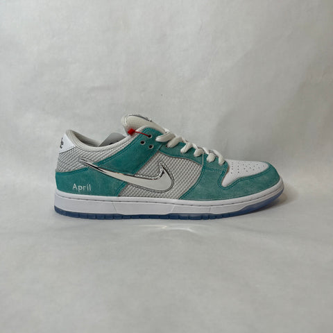 April SB Dunk