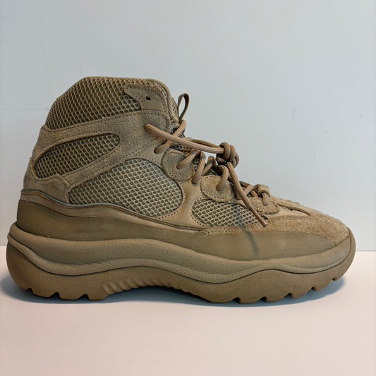 Yeezy Boot Oil