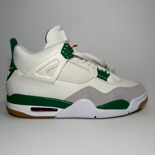 Jordan 4 Pine Green