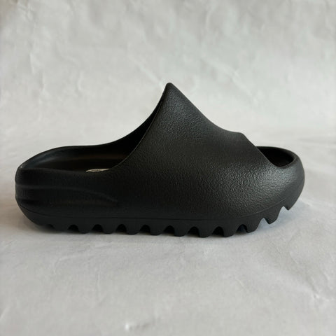 Yeezy Slide Onyx (TD)