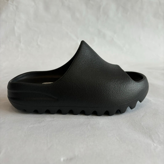 Yeezy Slide Onyx (TD)