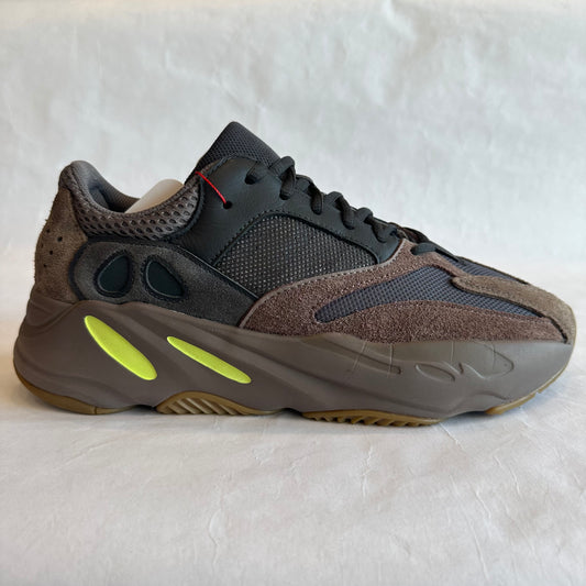 Yeezy 700 Muave