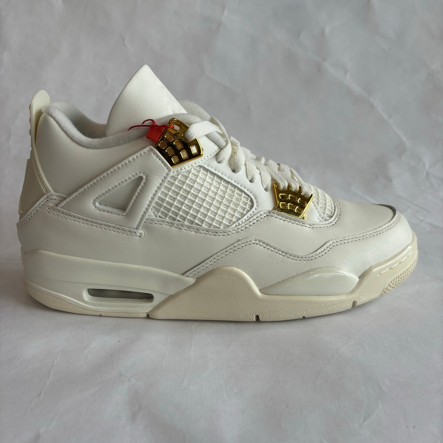 Jordan 4 Metallic Gold