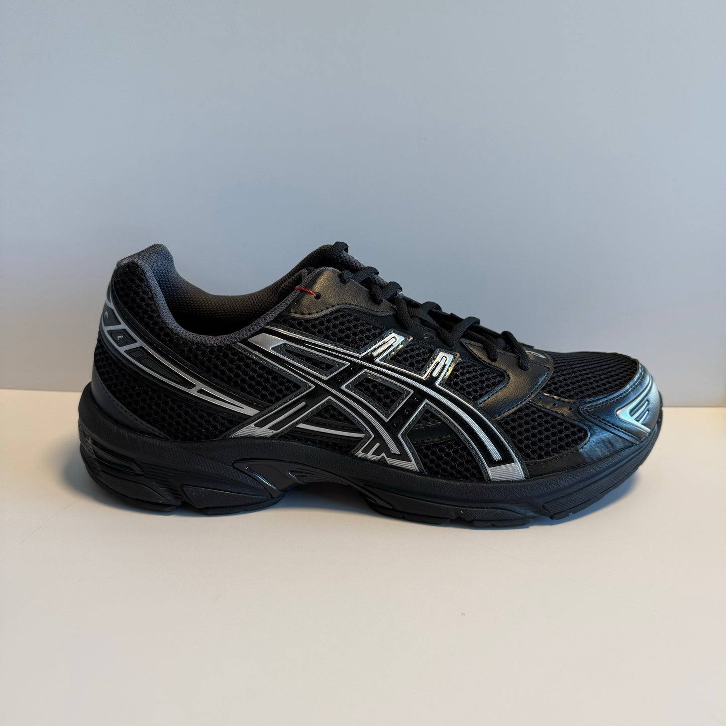 Asics 1130 Black